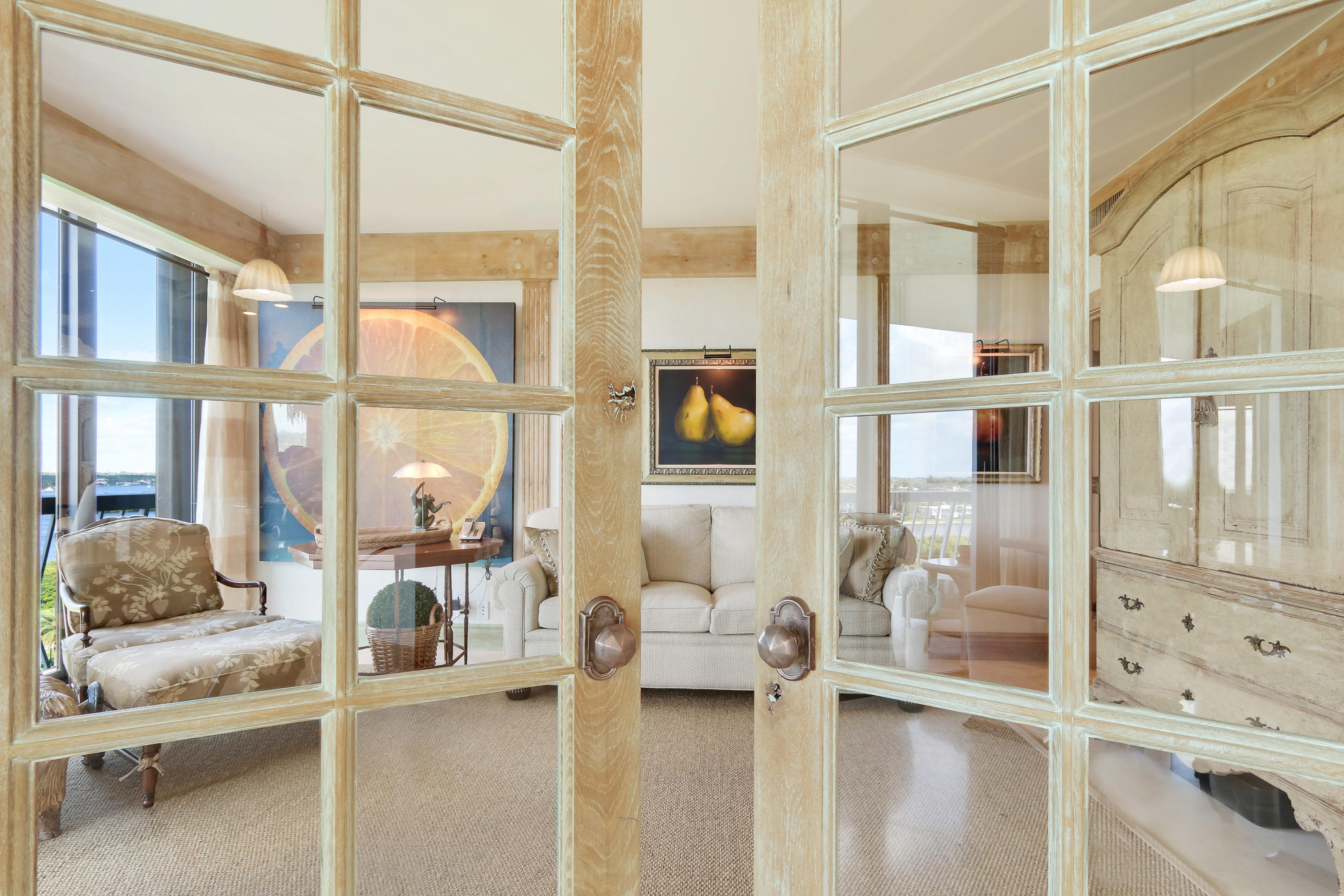 TWENTY ONE HUNDRED CONDO - Residential