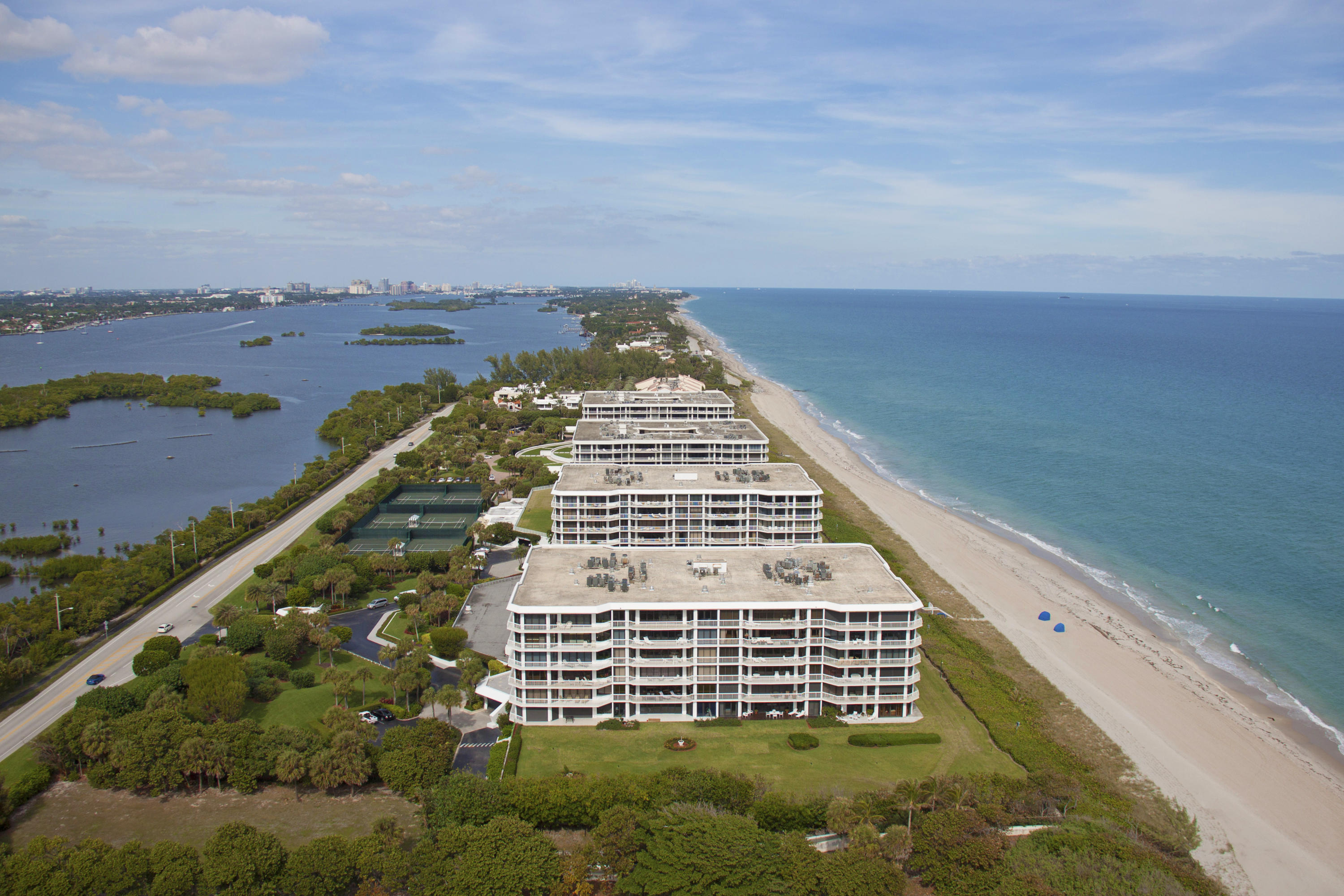 TWENTY ONE HUNDRED CONDO - Residential