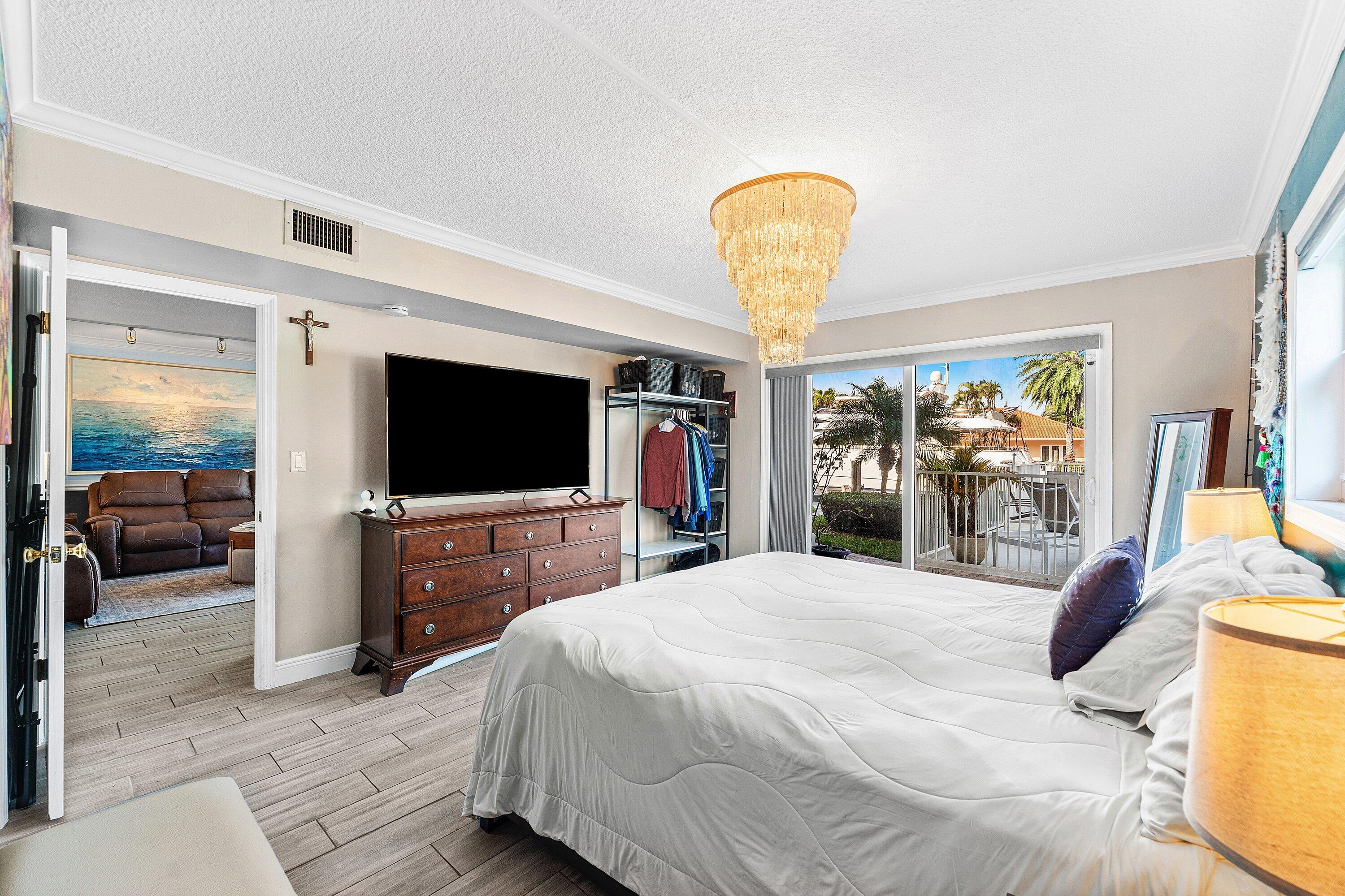 HERITAGE LANDINGS CONDO - Residential