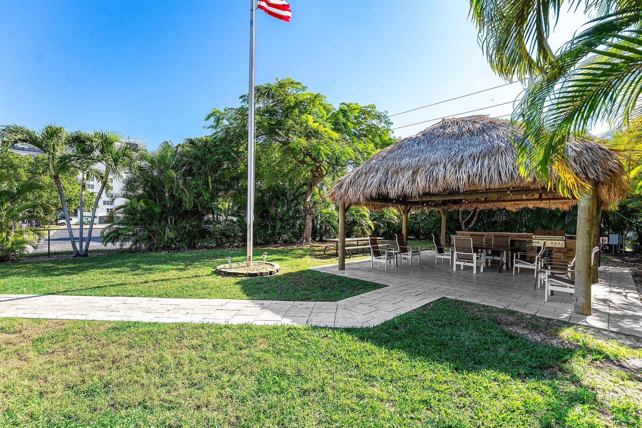 HERITAGE LANDINGS CONDO - Residential