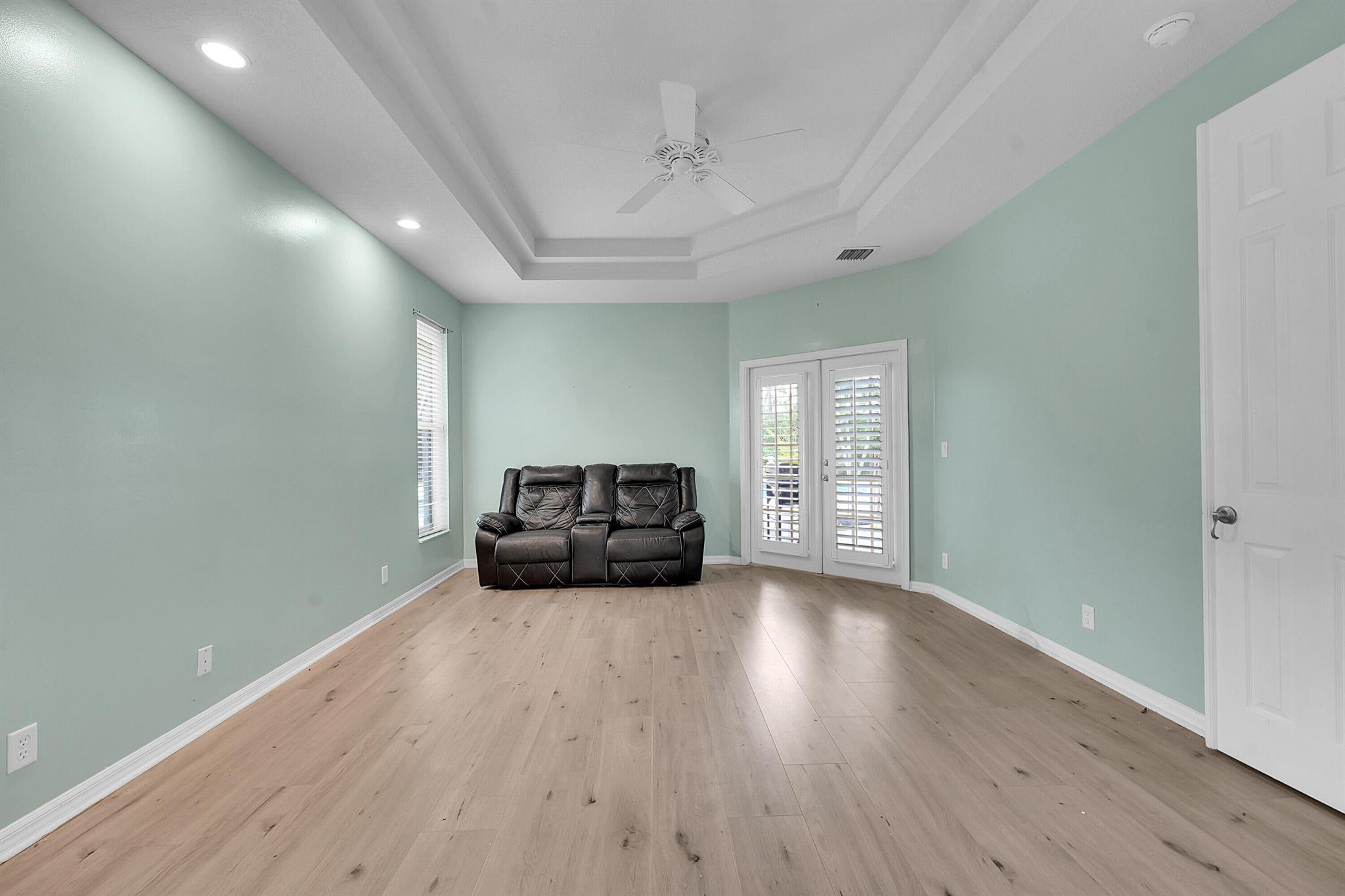 Acreage & Unrec - Residential Lease