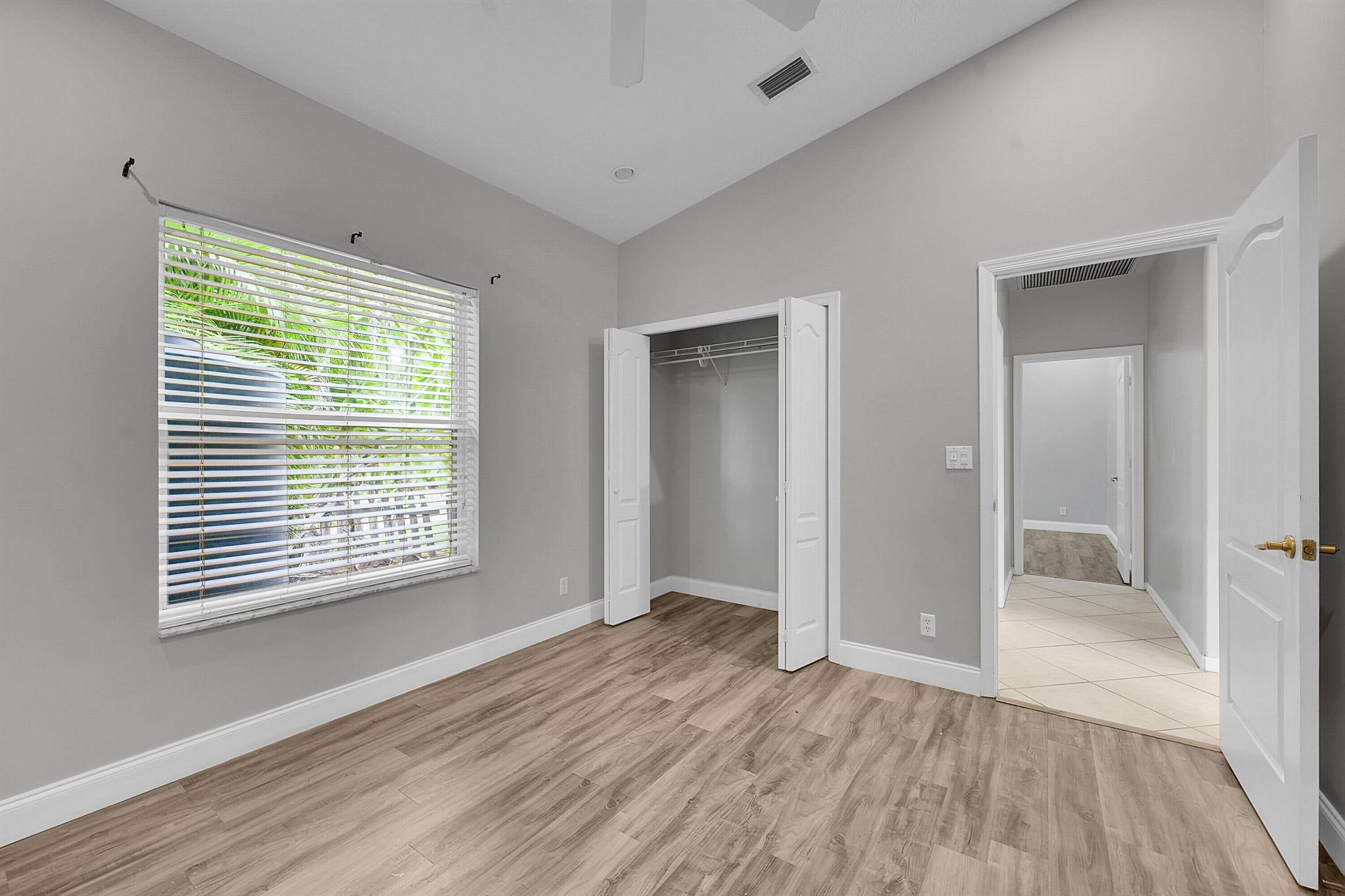 Acreage & Unrec - Residential Lease