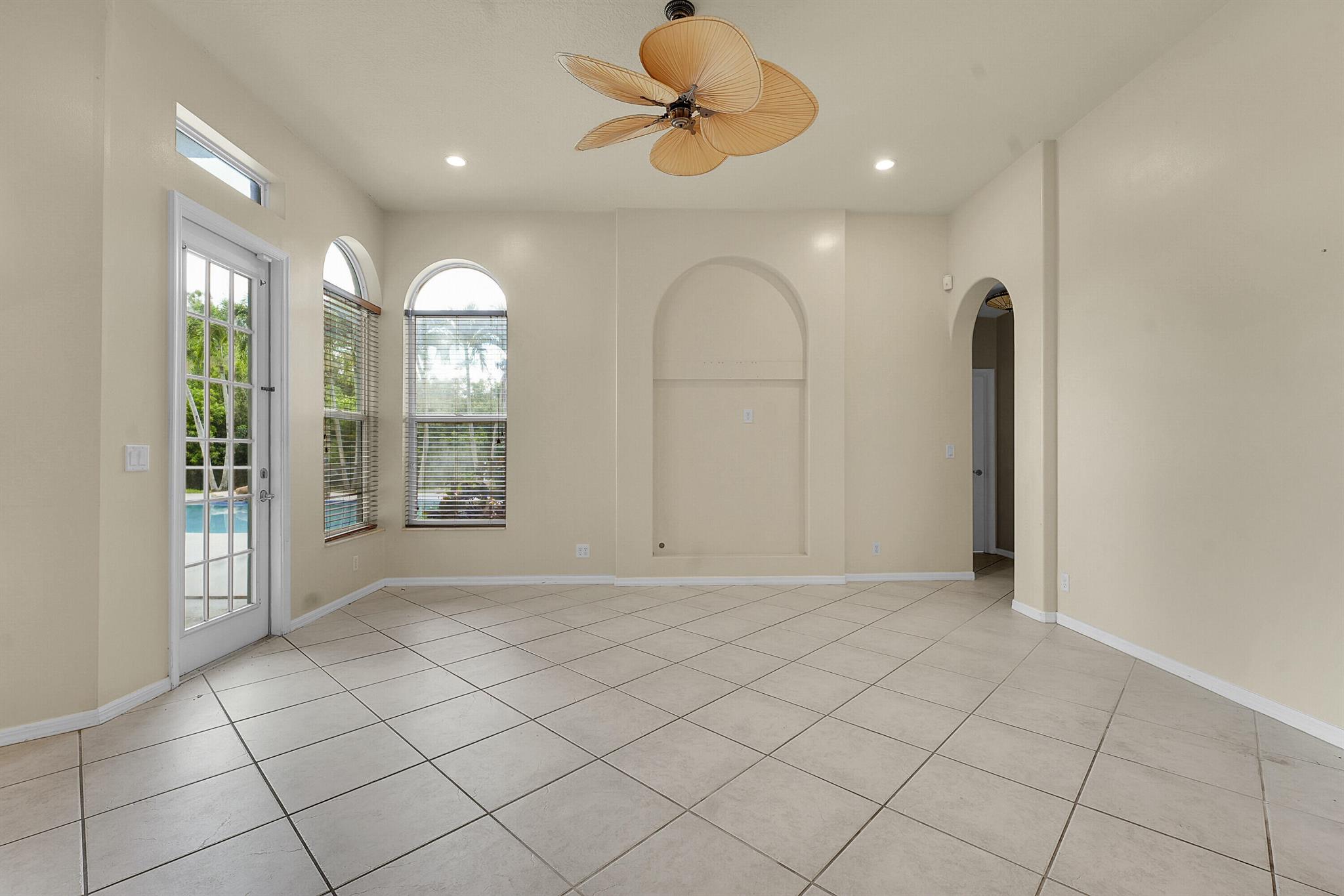 Acreage & Unrec - Residential Lease