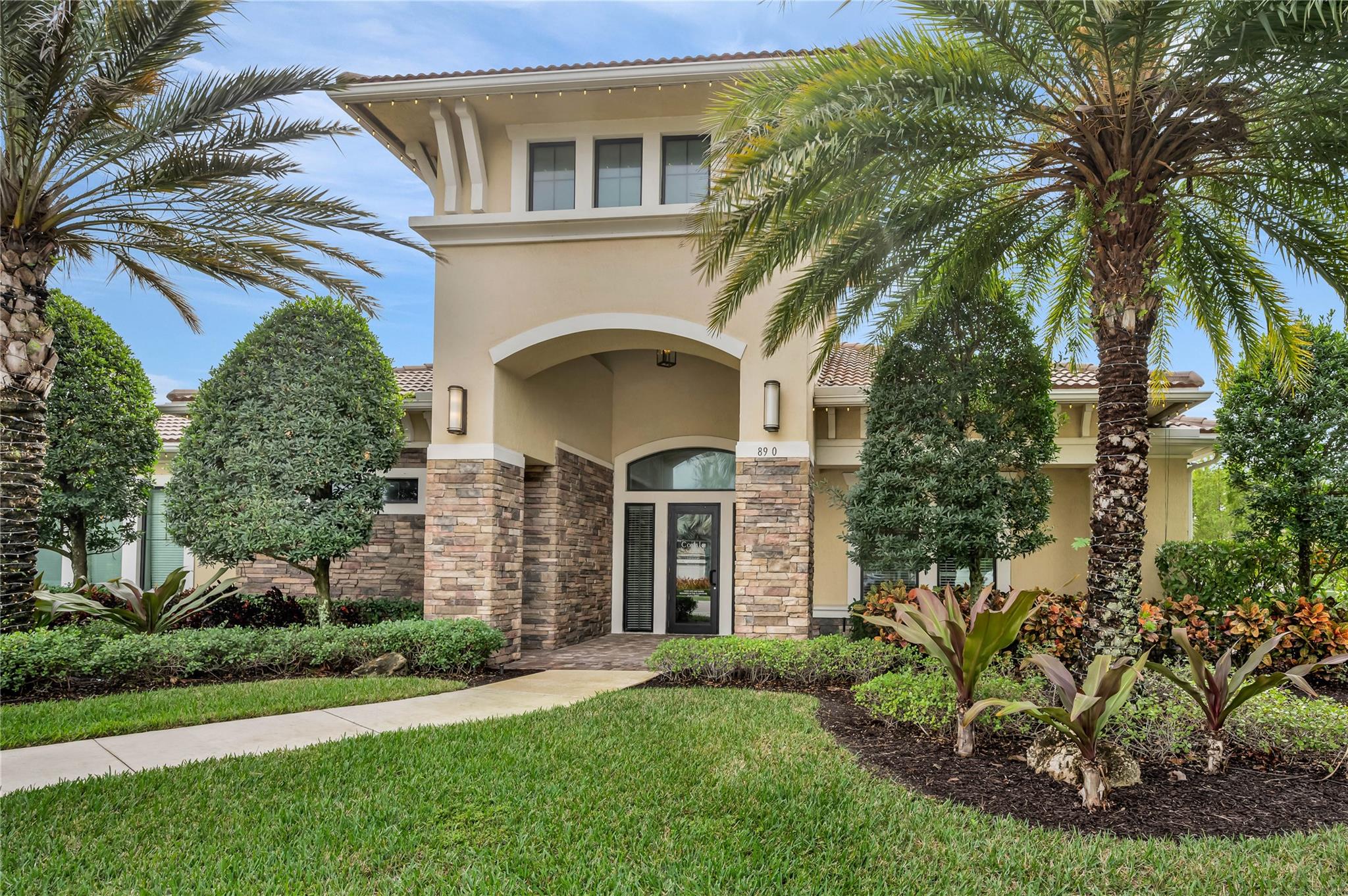 Coral Lago - Residential Lease