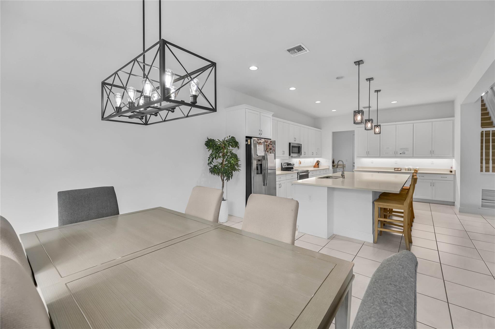 Coral Lago - Residential Lease