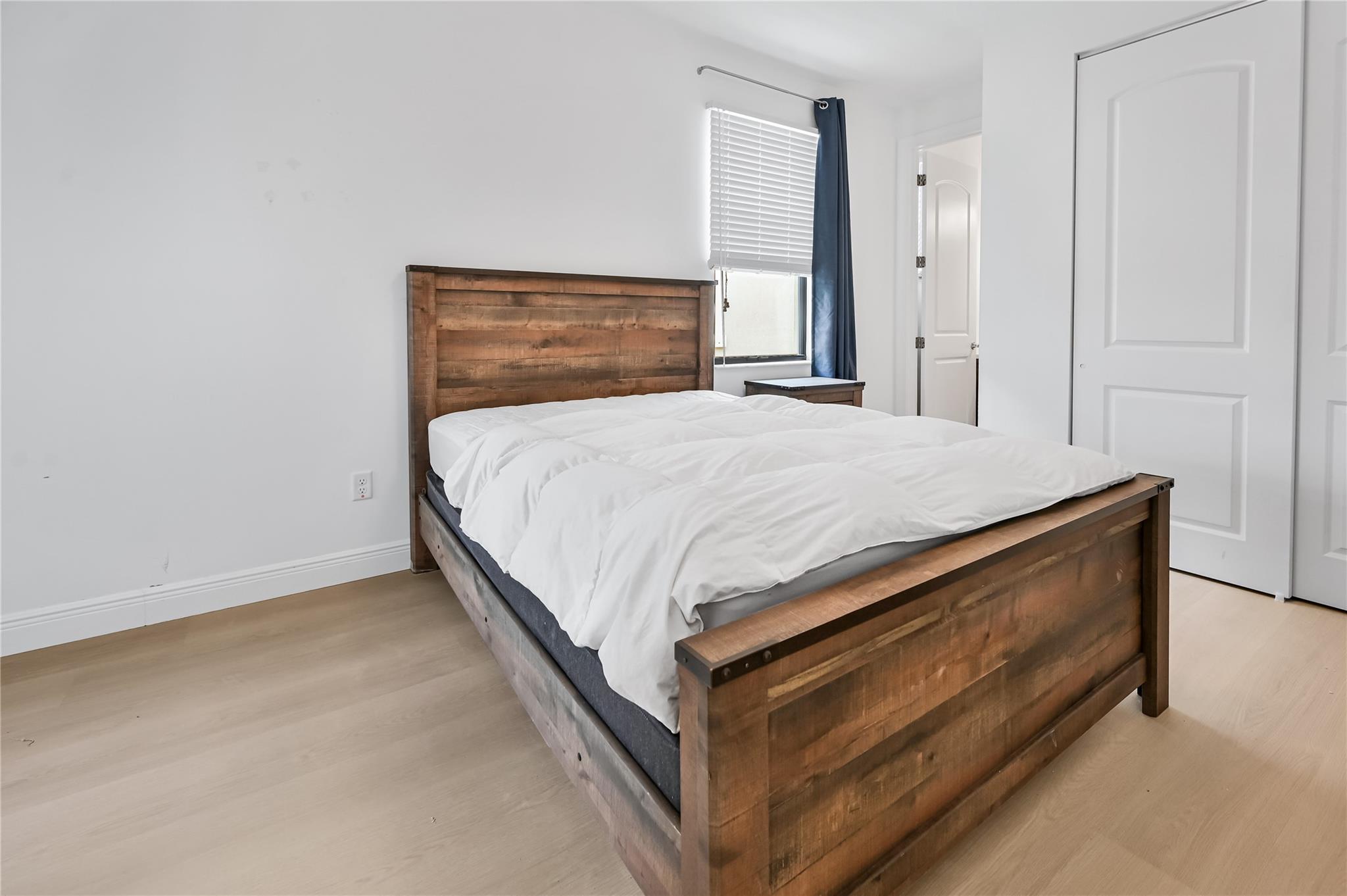 Coral Lago - Residential Lease
