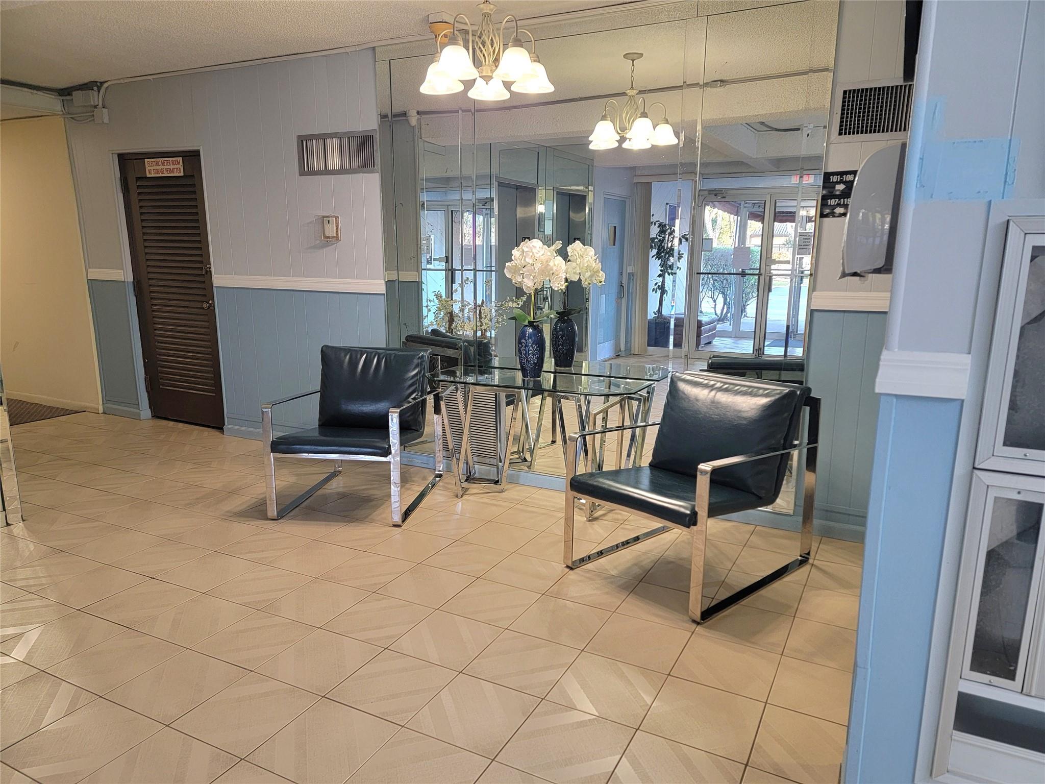 Oakbrook Village - Residential