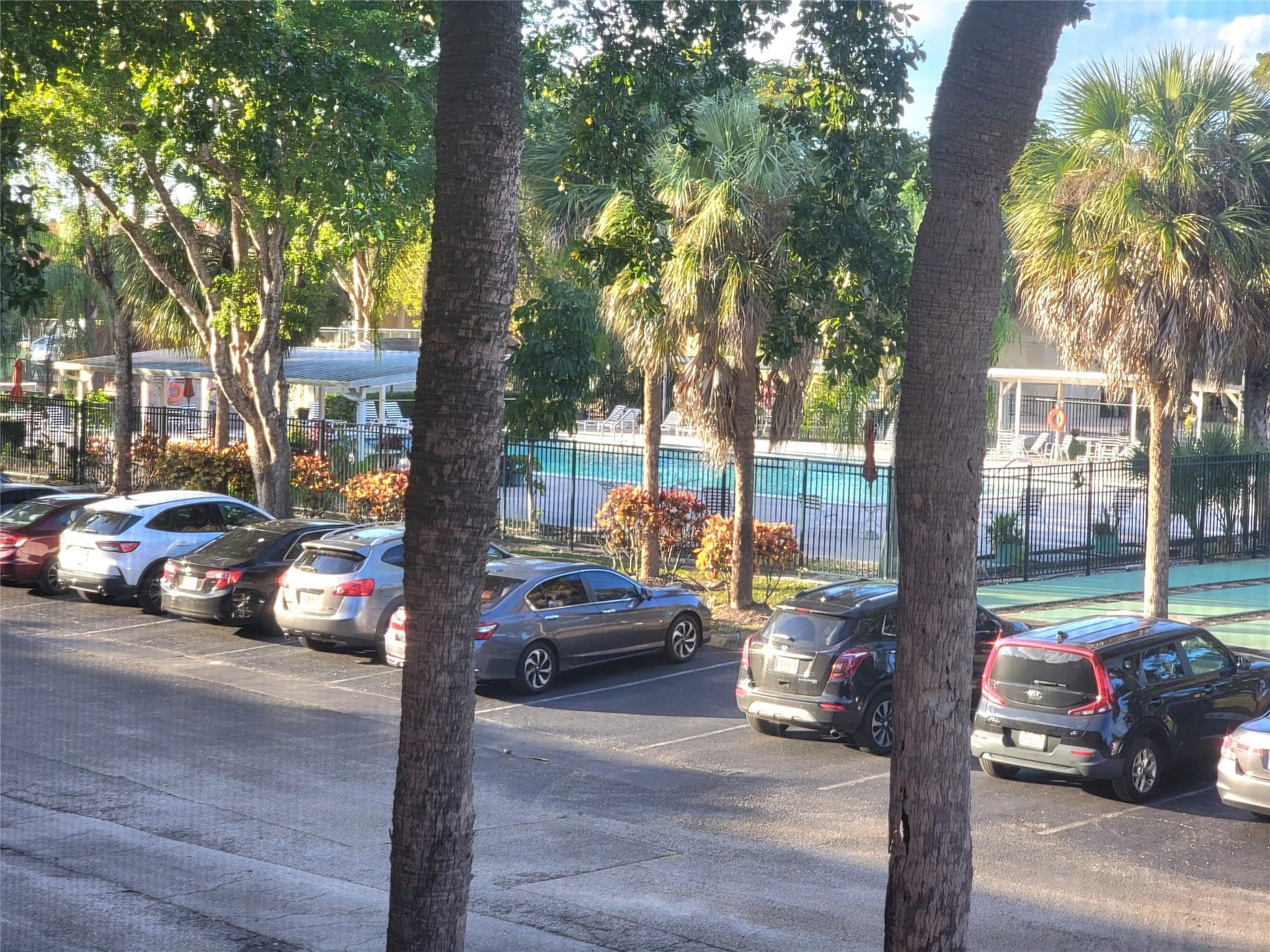 Oakbrook Village - Residential