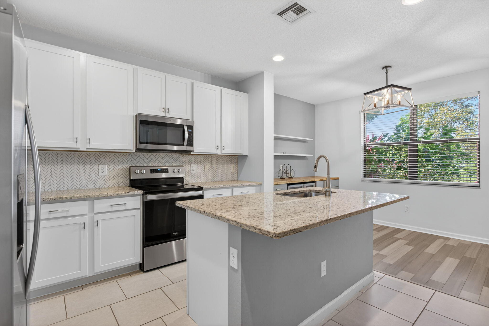 RESIDENCES AT PALM AIRE - Residential