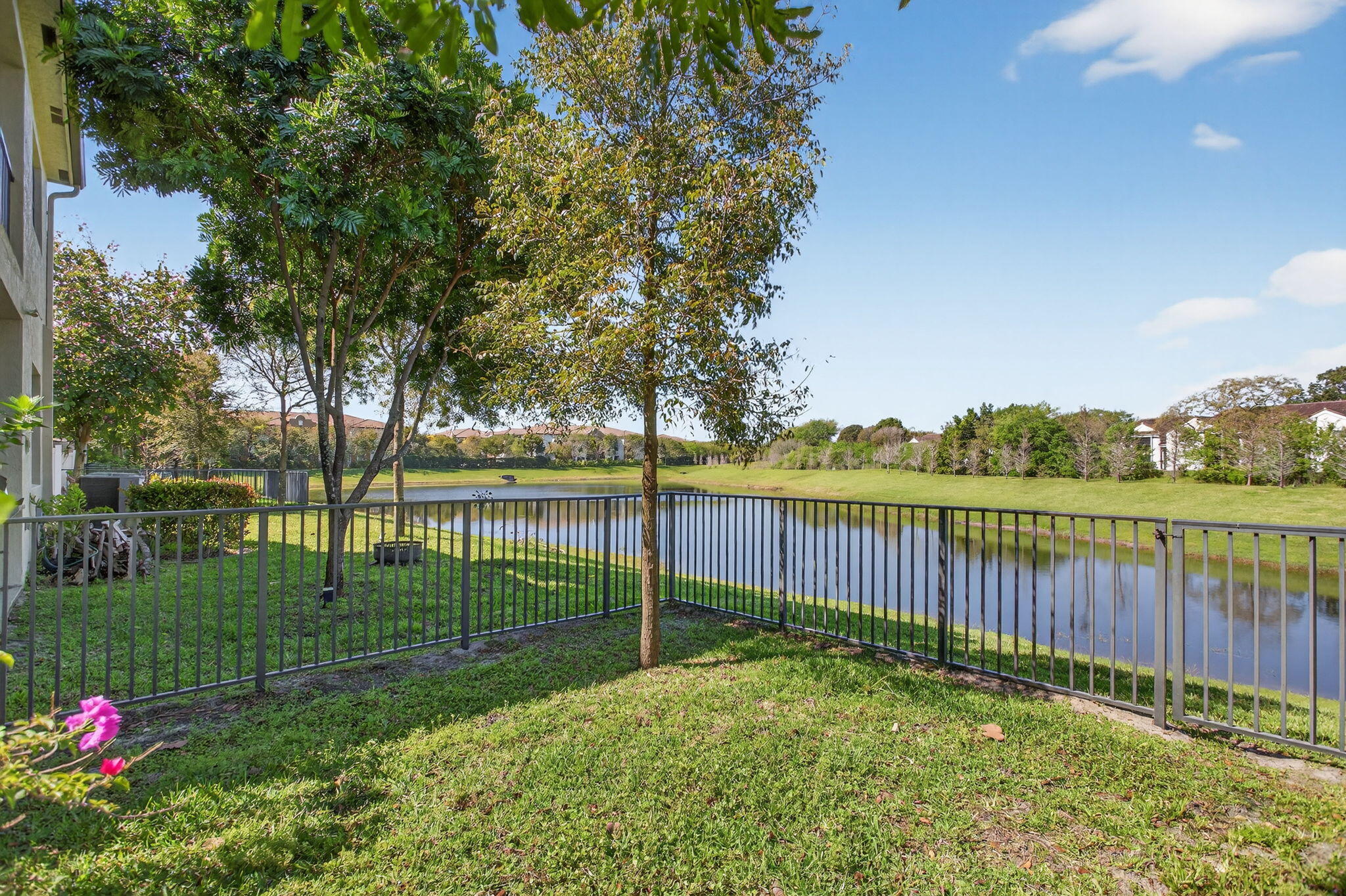 RESIDENCES AT PALM AIRE - Residential