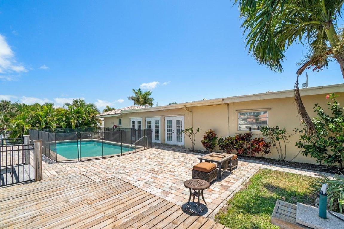 COVE 2ND SEC - Residential