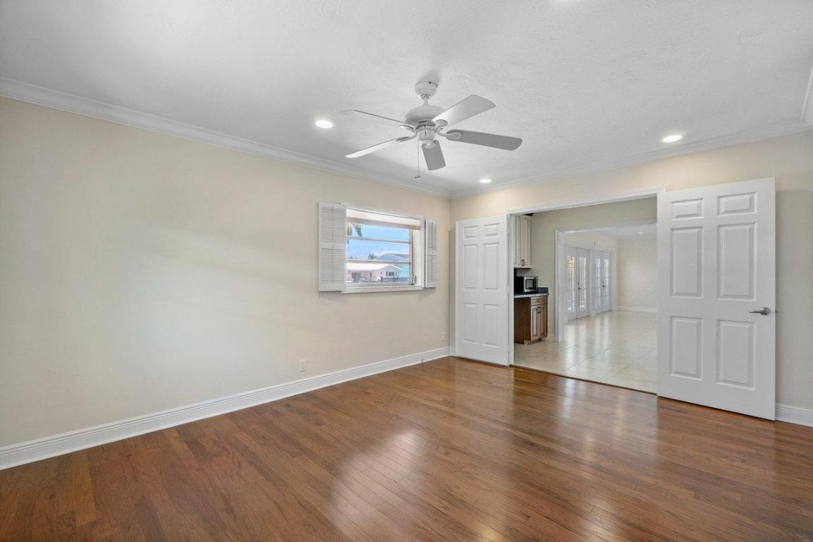 COVE 2ND SEC - Residential