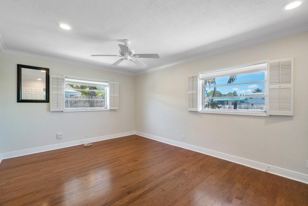 COVE 2ND SEC - Residential