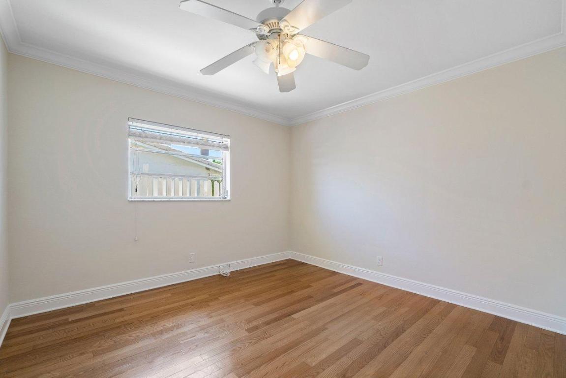 COVE 2ND SEC - Residential