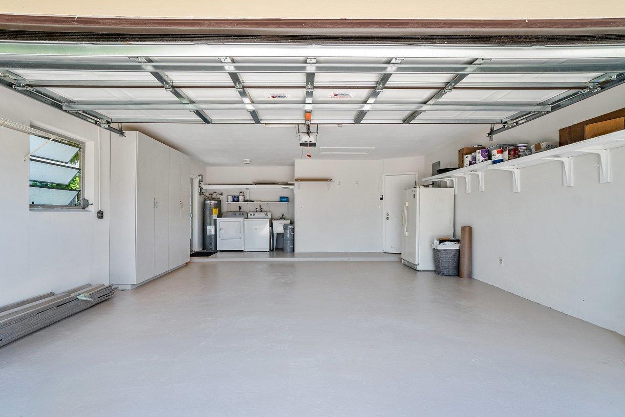 COVE 2ND SEC - Residential