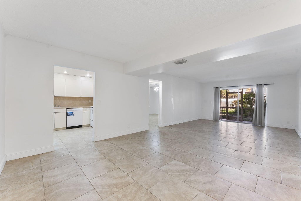 Photo of 632 NW 13th Street #16, Boca Raton, FL 33486 (MLS # B26071920)