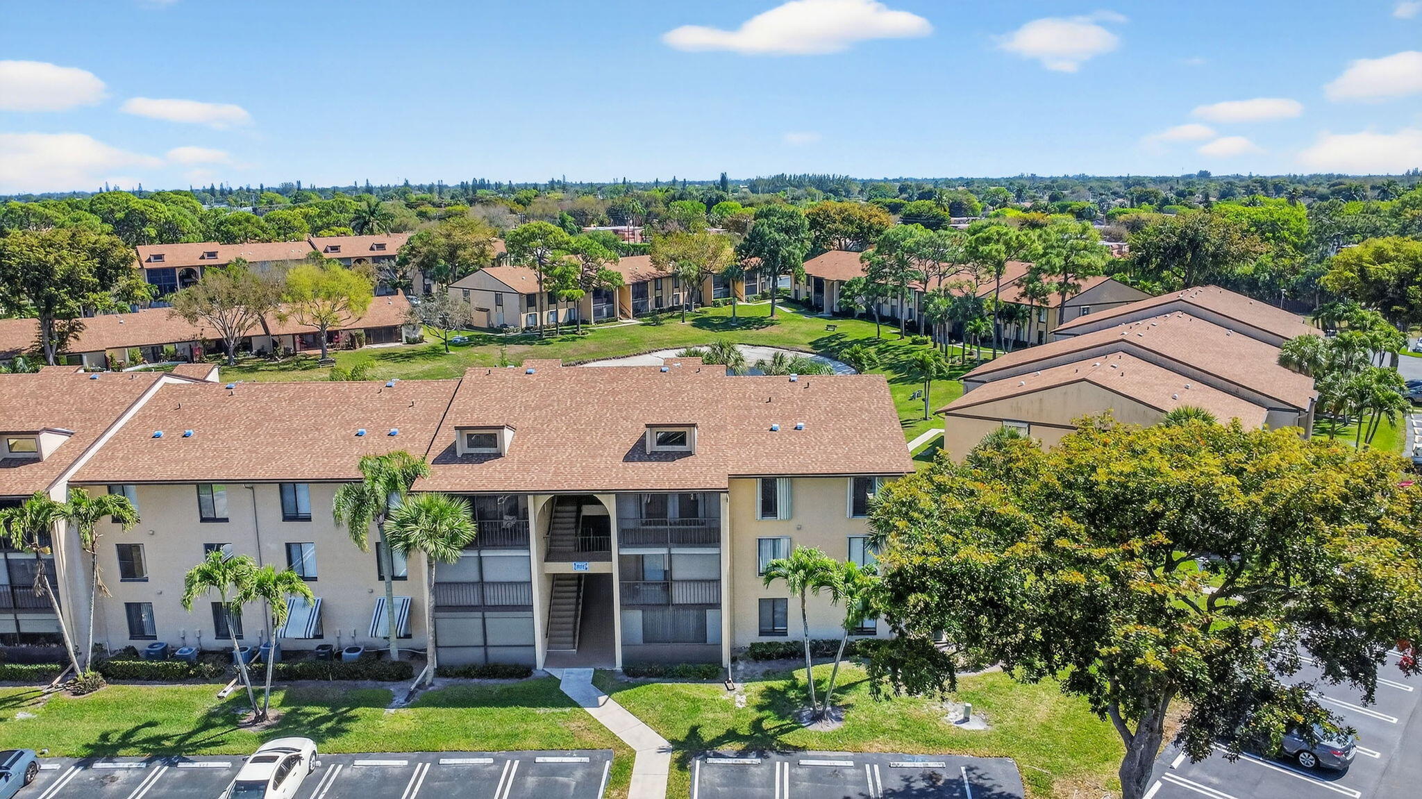 PINE RIDGE NORTH VILLAGE IV CONDO - Residential Lease