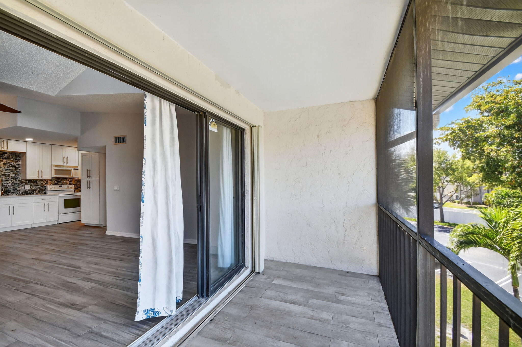 PINE RIDGE NORTH VILLAGE IV CONDO - Residential Lease