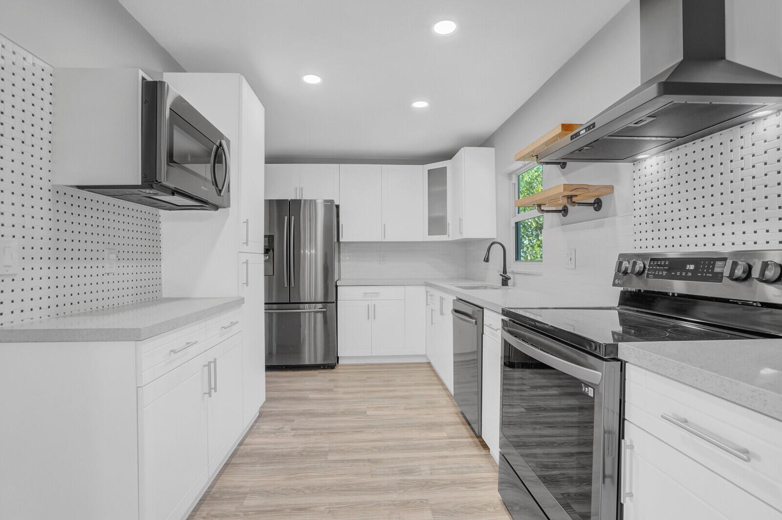 AMERICAN HOMES AT BOCA RA - Residential