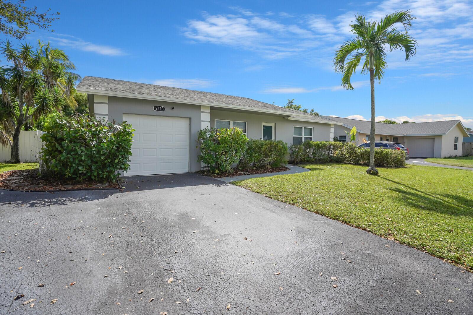 AMERICAN HOMES AT BOCA RA - Residential
