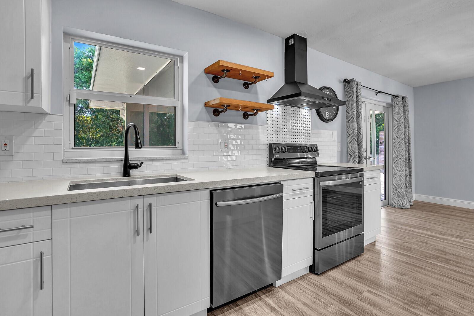 AMERICAN HOMES AT BOCA RA - Residential