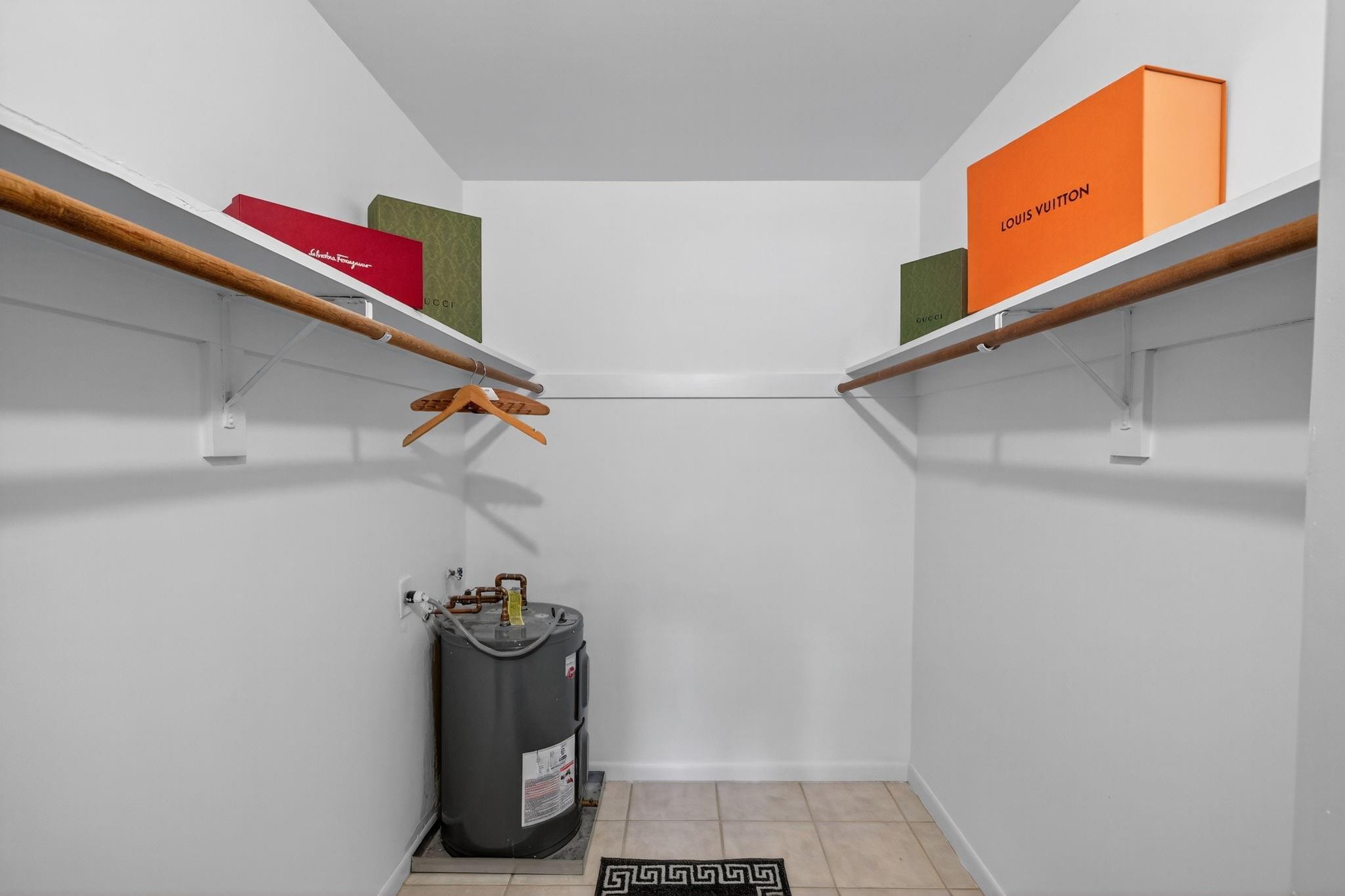 Manor Grove Village One I - Residential Lease