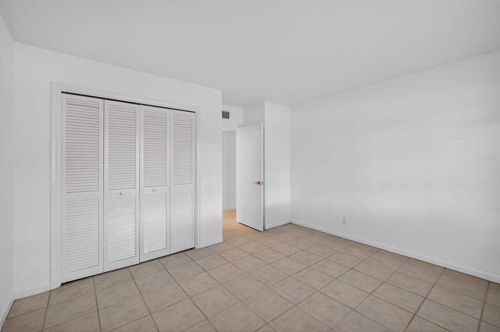 Manor Grove Village One I - Residential Lease