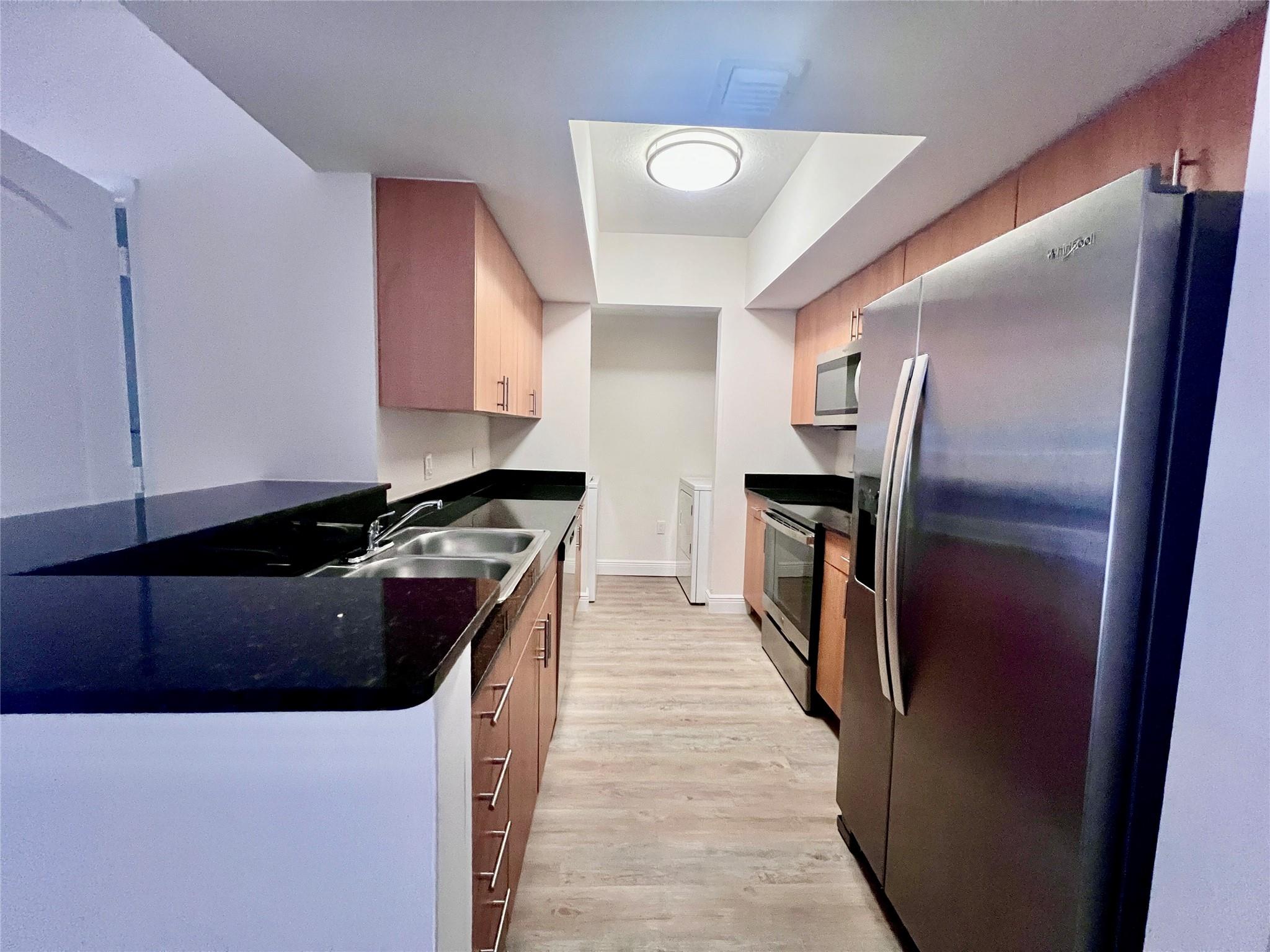 9357 SW 77 Ave 57-303