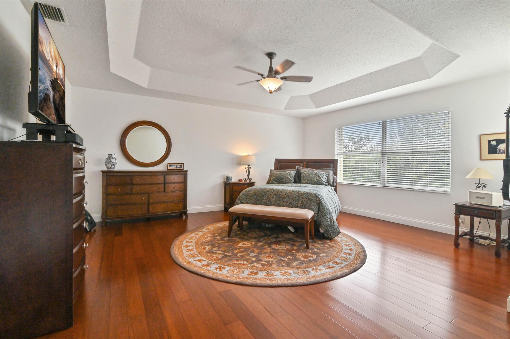 ORANGE GROVE - Residential