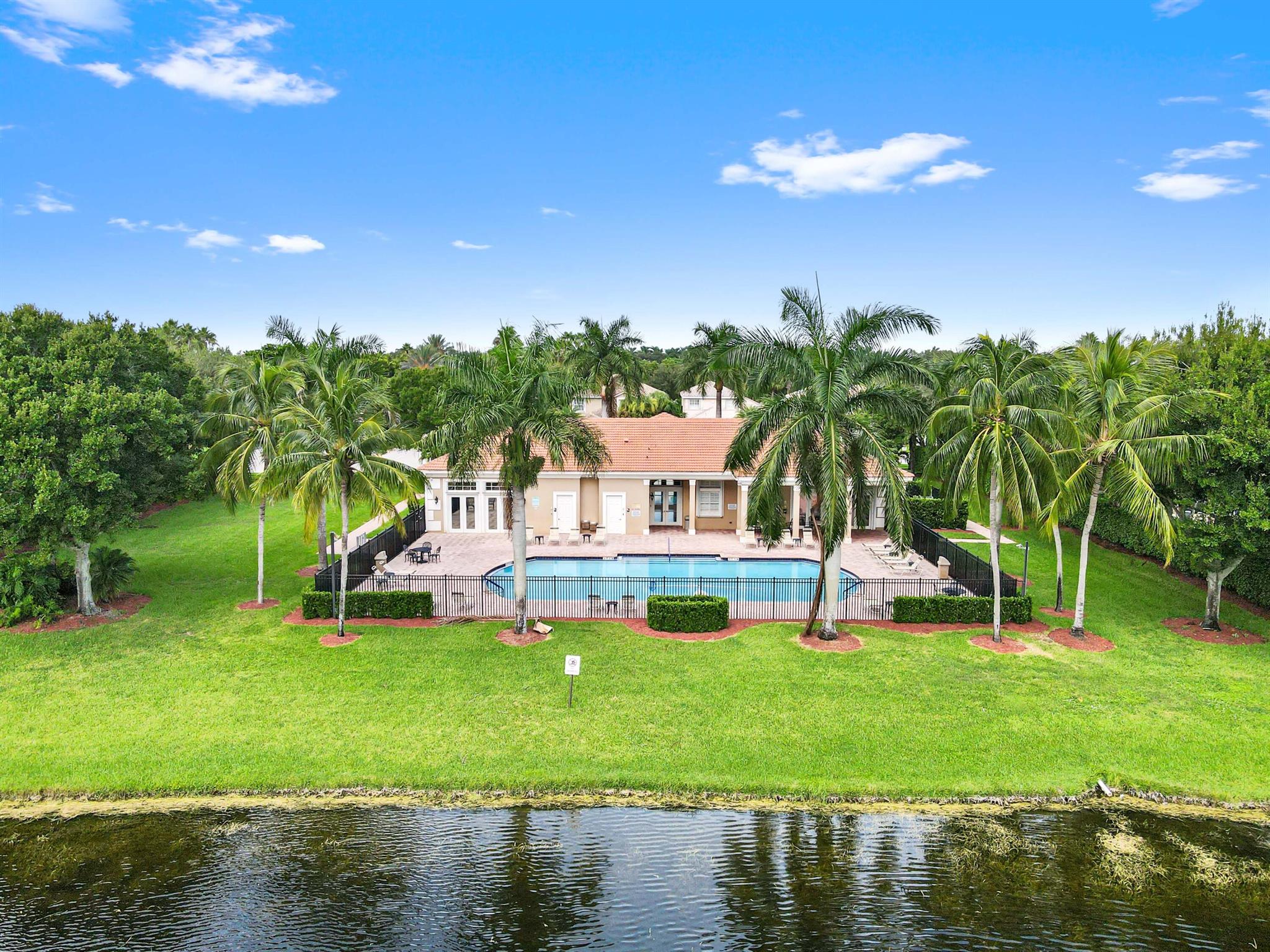 ORANGE GROVE - Residential