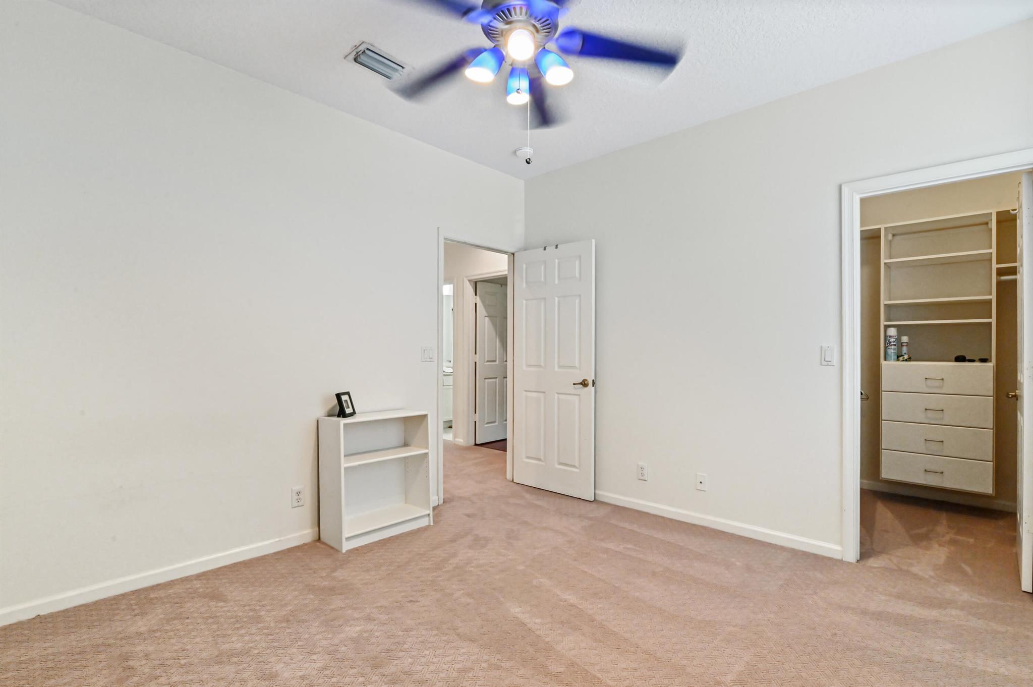 ORANGE GROVE - Residential