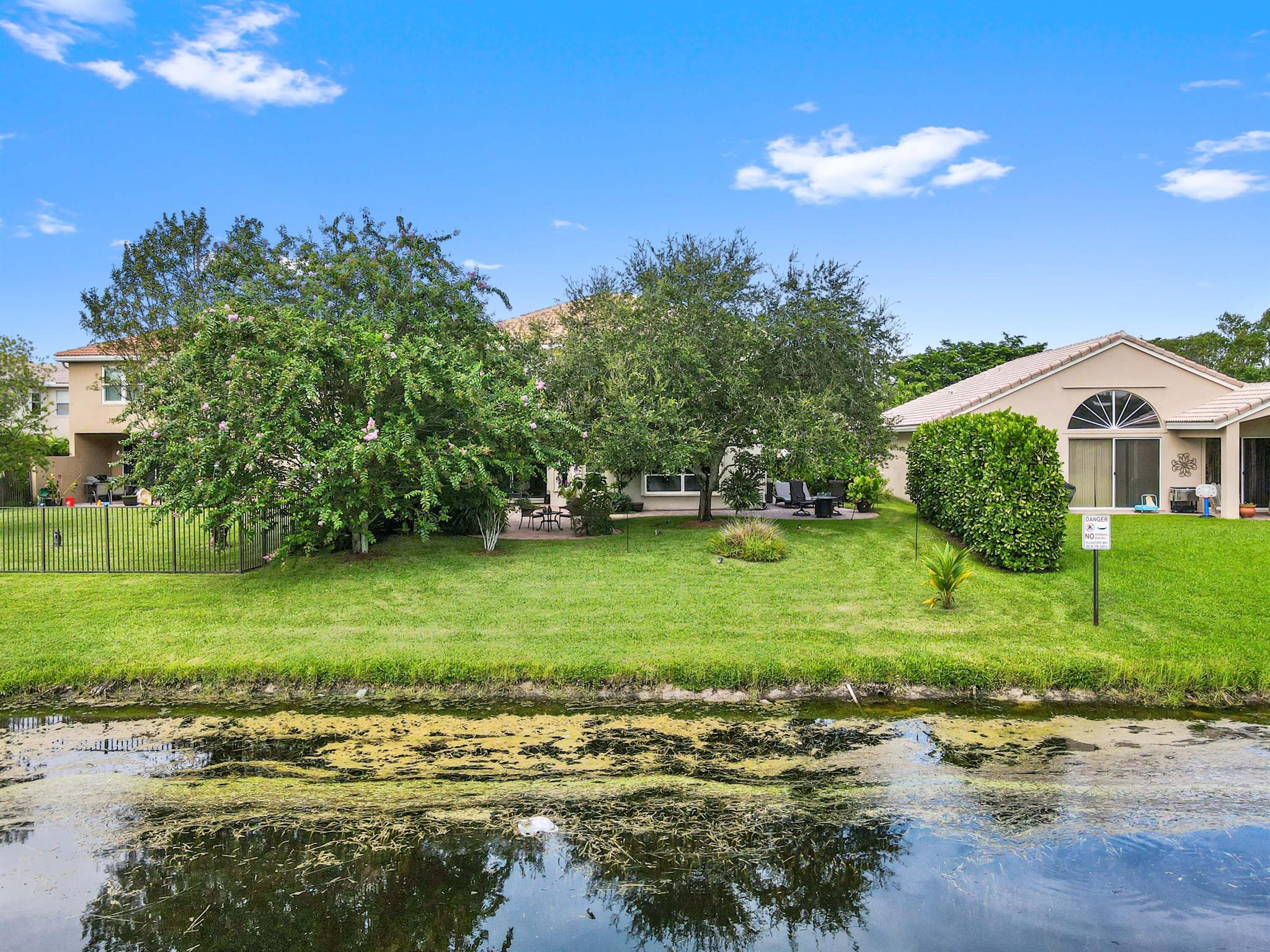 ORANGE GROVE - Residential