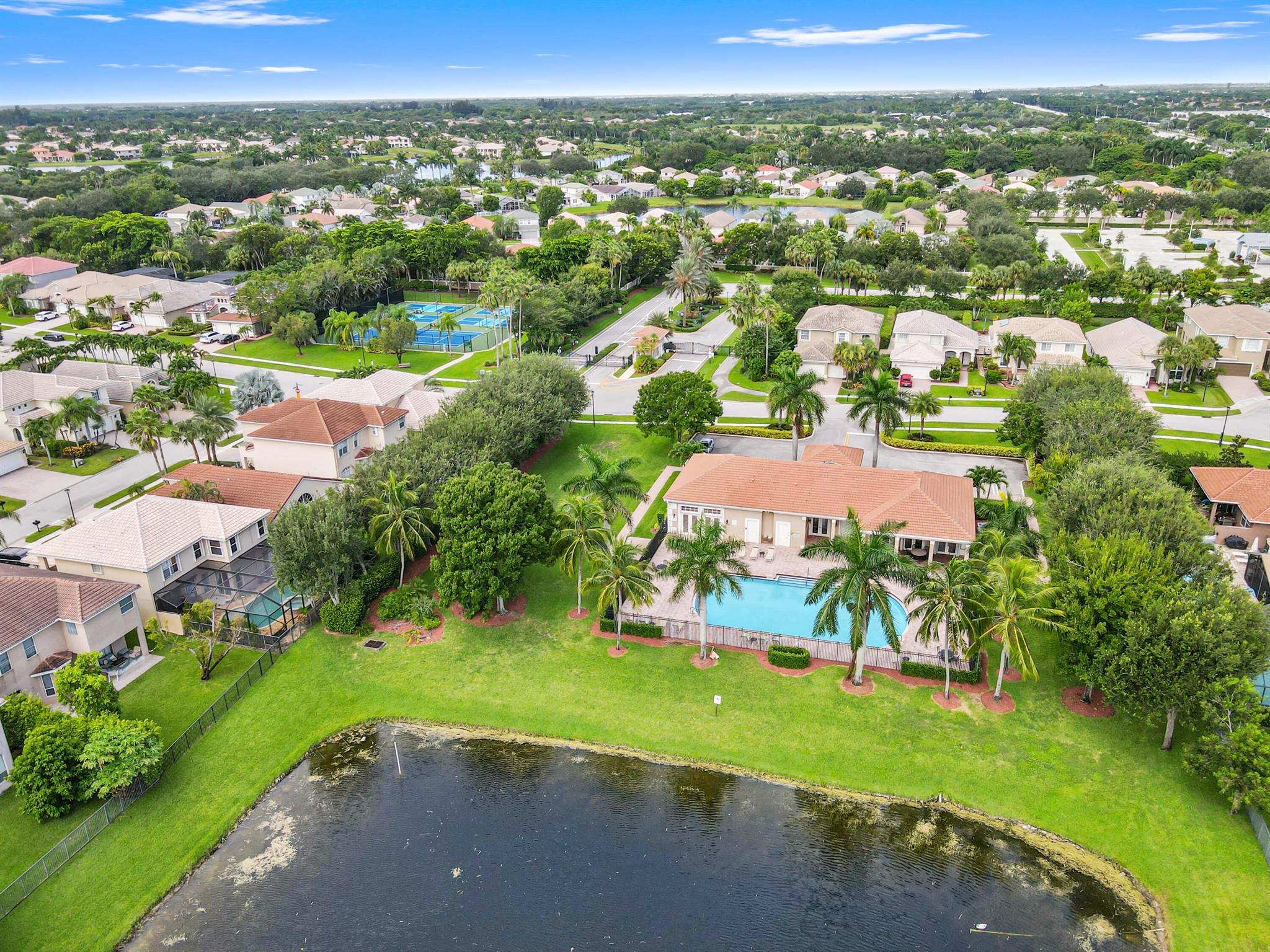 ORANGE GROVE - Residential