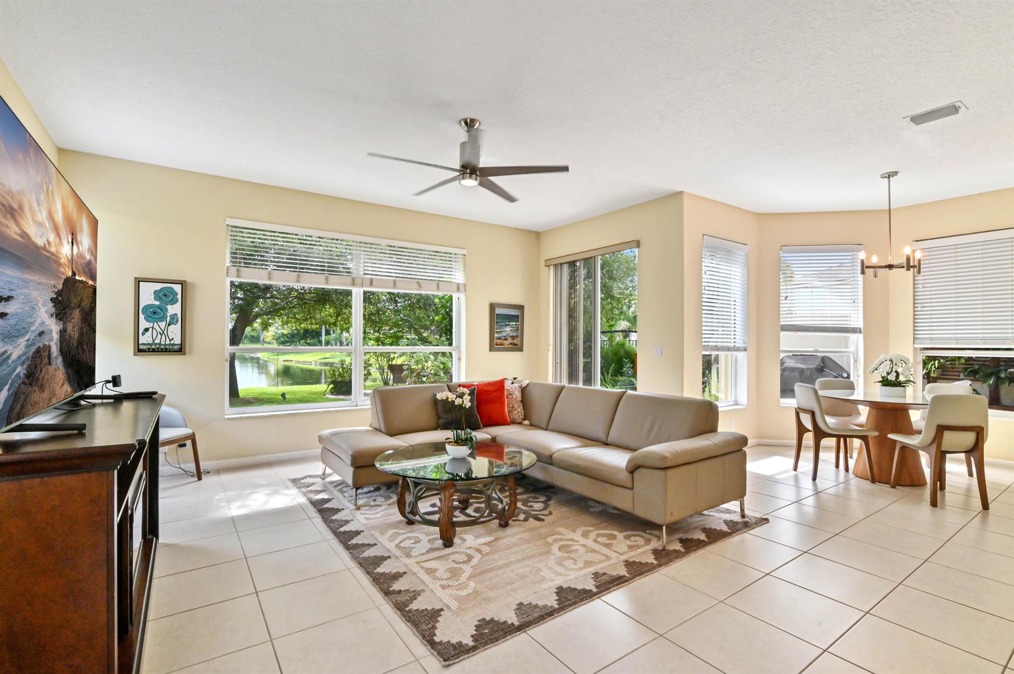 ORANGE GROVE - Residential