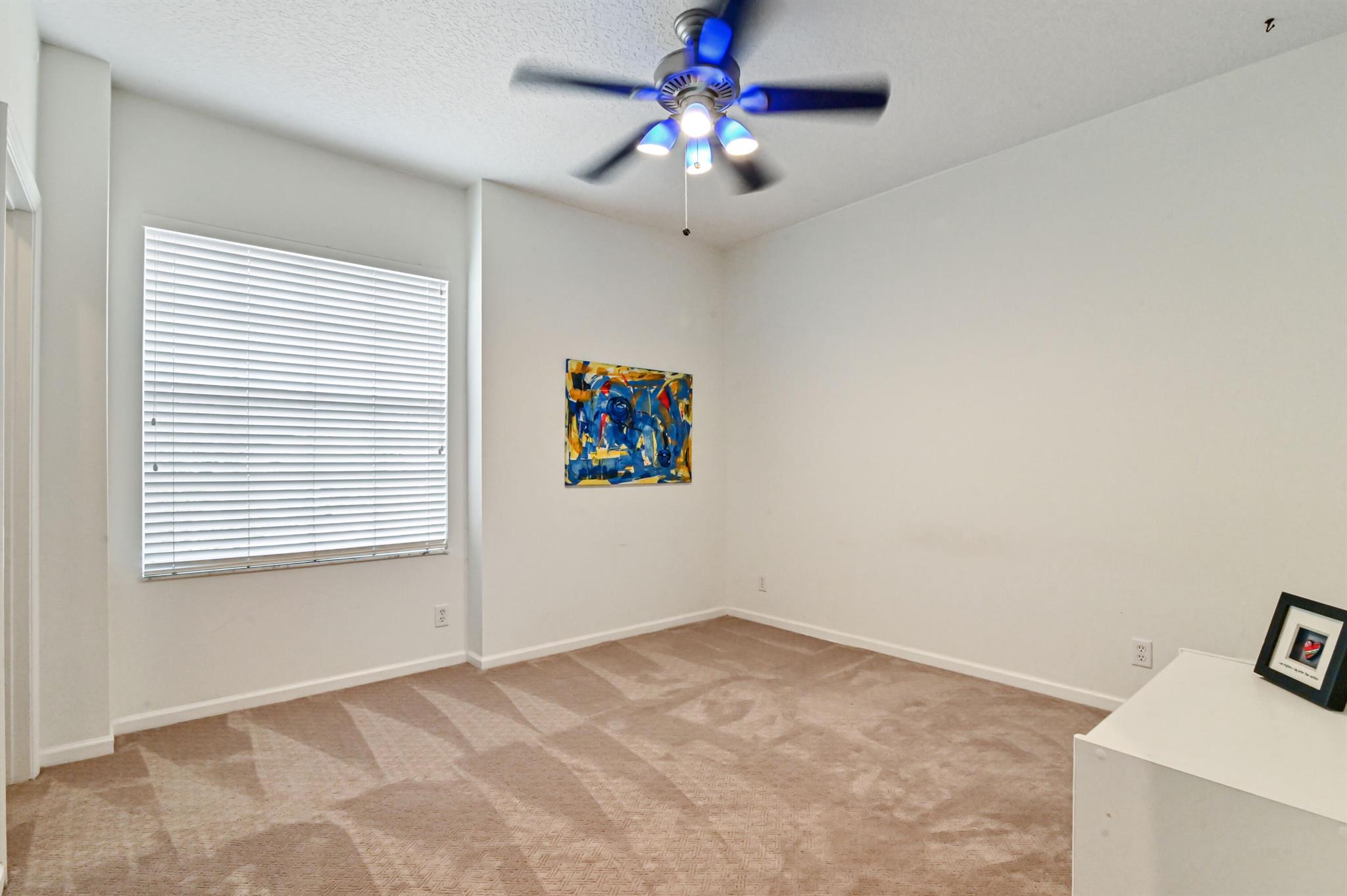 ORANGE GROVE - Residential