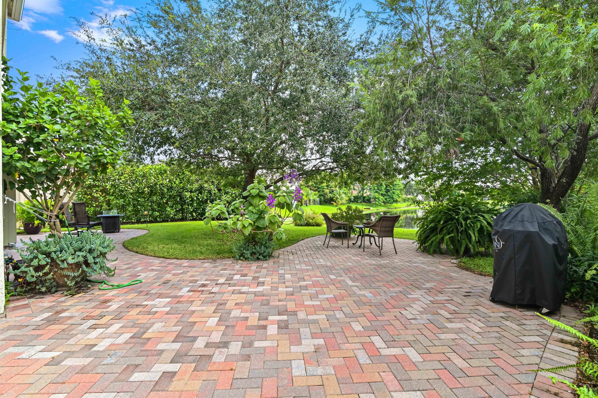 ORANGE GROVE - Residential