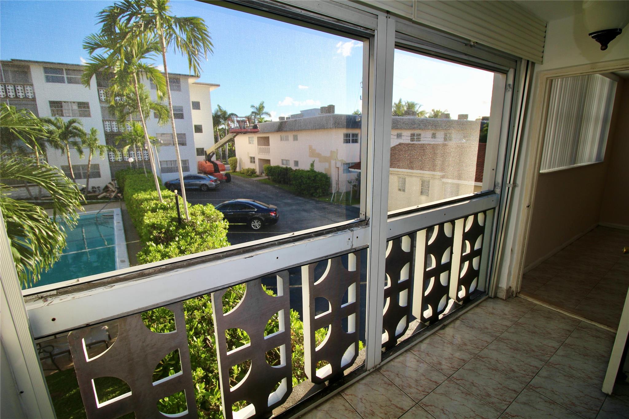 TURF CONDO - Residential Lease