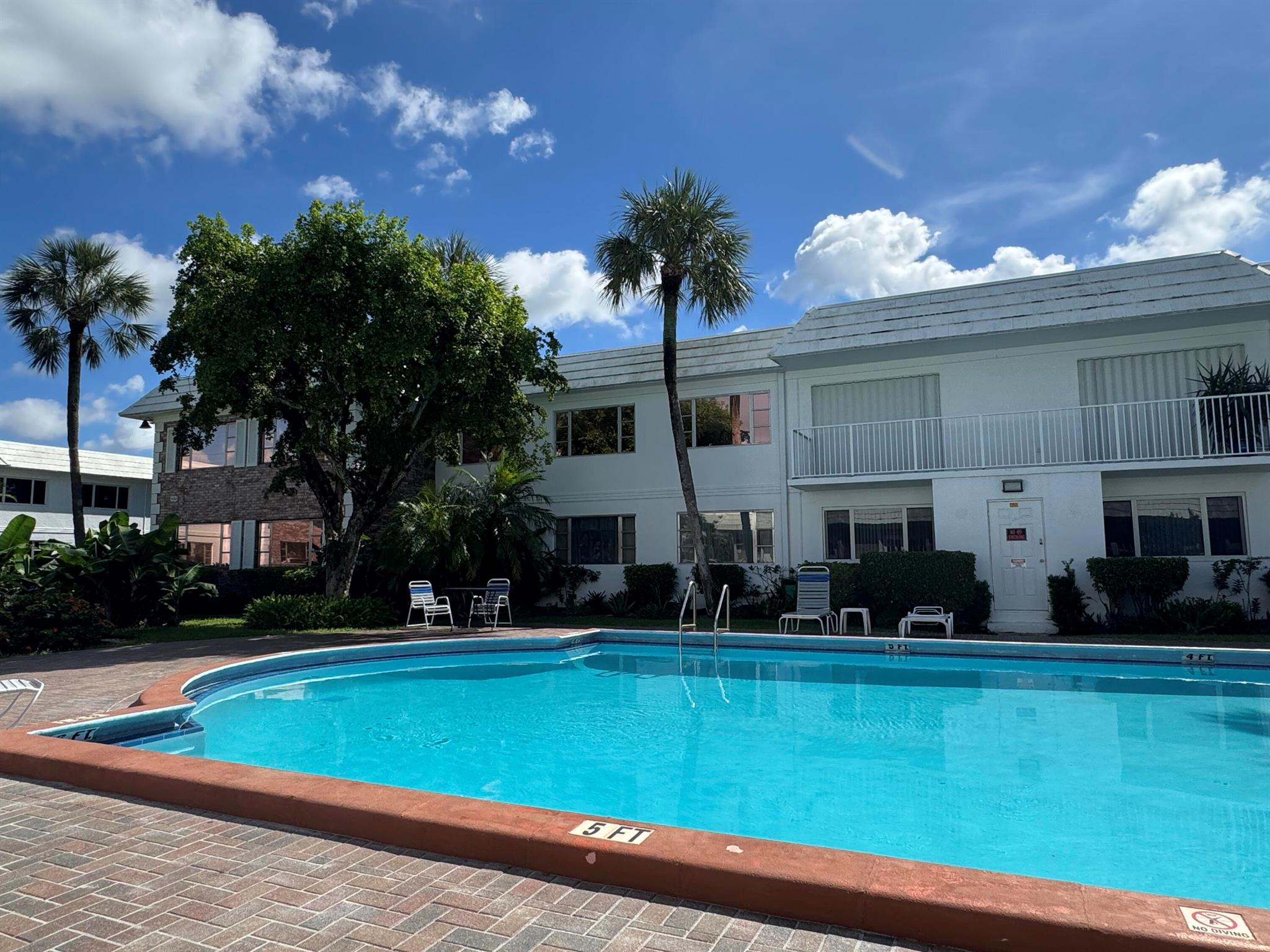 400 S Cypress Road 406