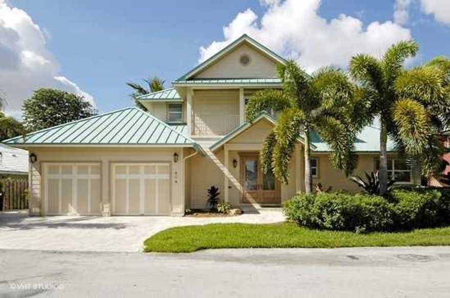 New River!! Spectacular views, watch boats go by from this fabulous,  remodeled island style home, directly on the New River in gated Tropical Point, 3 beds, plus loft & office w/ built-ins. Marble floors, impact windows & doors. Cook's kitchen w/custom c abinets, granite counters, gas range, 2 dishwashers, 2 refrigerators. Master suite opens to a balcony, luxurious master bath. Downstairs bedroom can also be a master. Beautiful back yard w/ pavers & covered patio. Minutes to downtown, airport & beaches