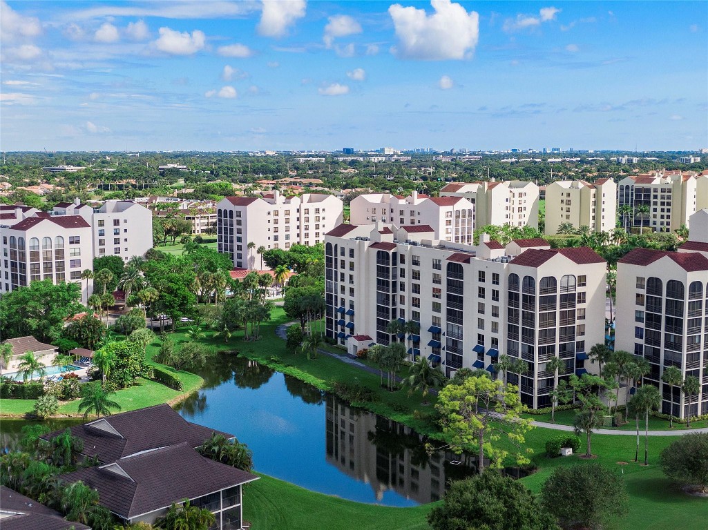 REGENCY AT BOCA POINTE - Residential