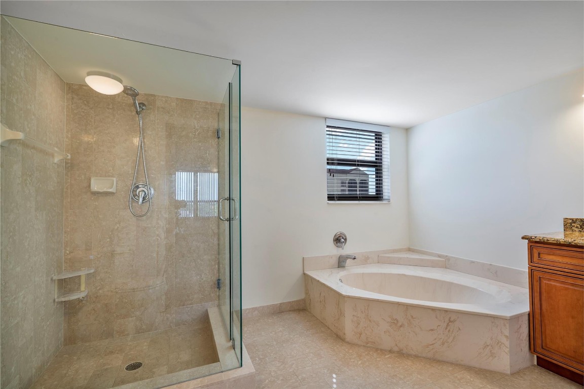 REGENCY AT BOCA POINTE - Residential