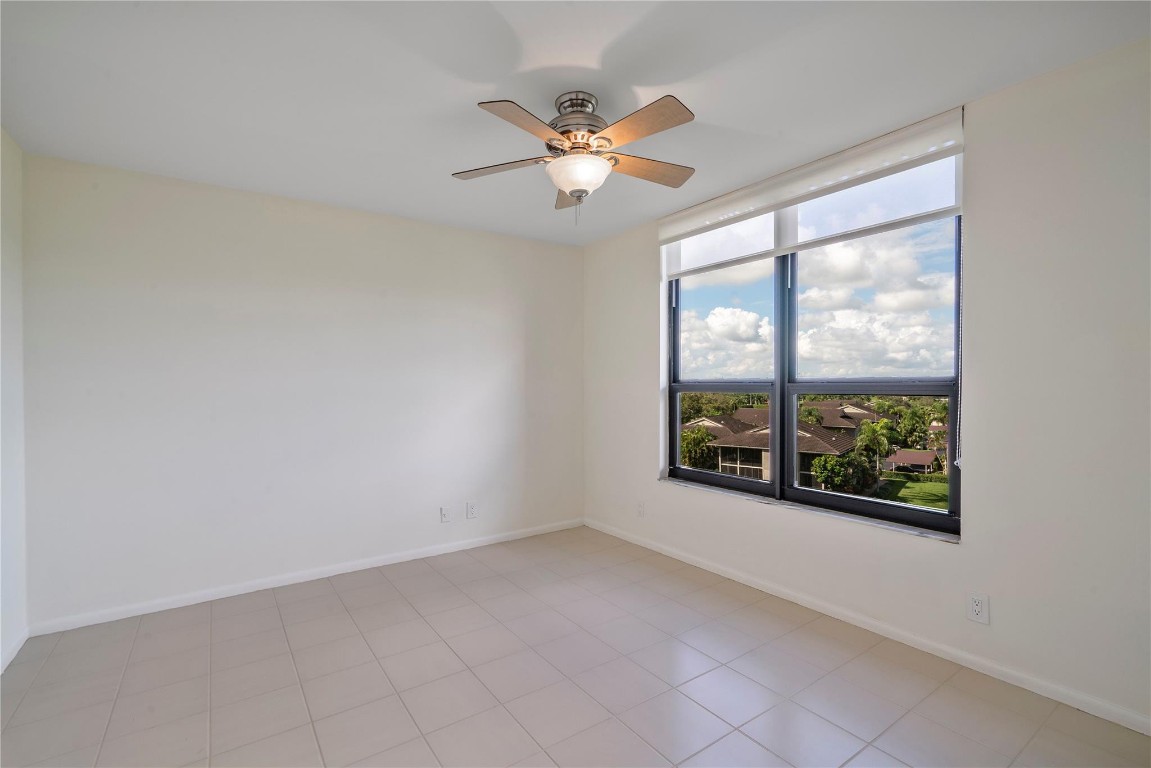 REGENCY AT BOCA POINTE - Residential