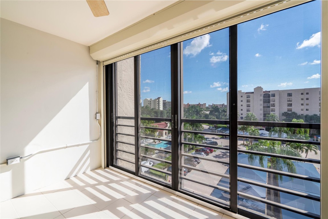 REGENCY AT BOCA POINTE - Residential