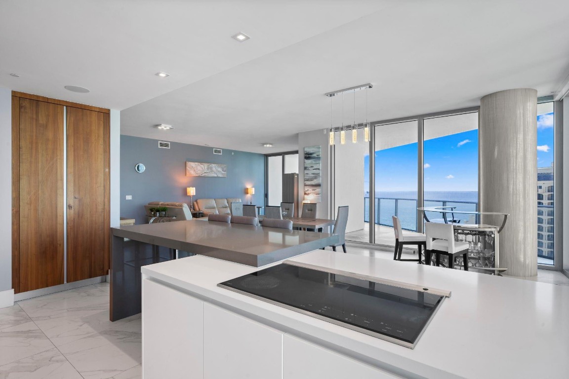 701 N Fort Lauderdale Beach Boulevard 1205