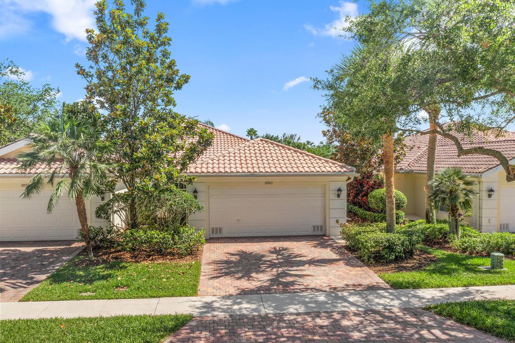 Photo of 8160 St Johns Court, Wellington, FL 33414 (MLS # R10986289)