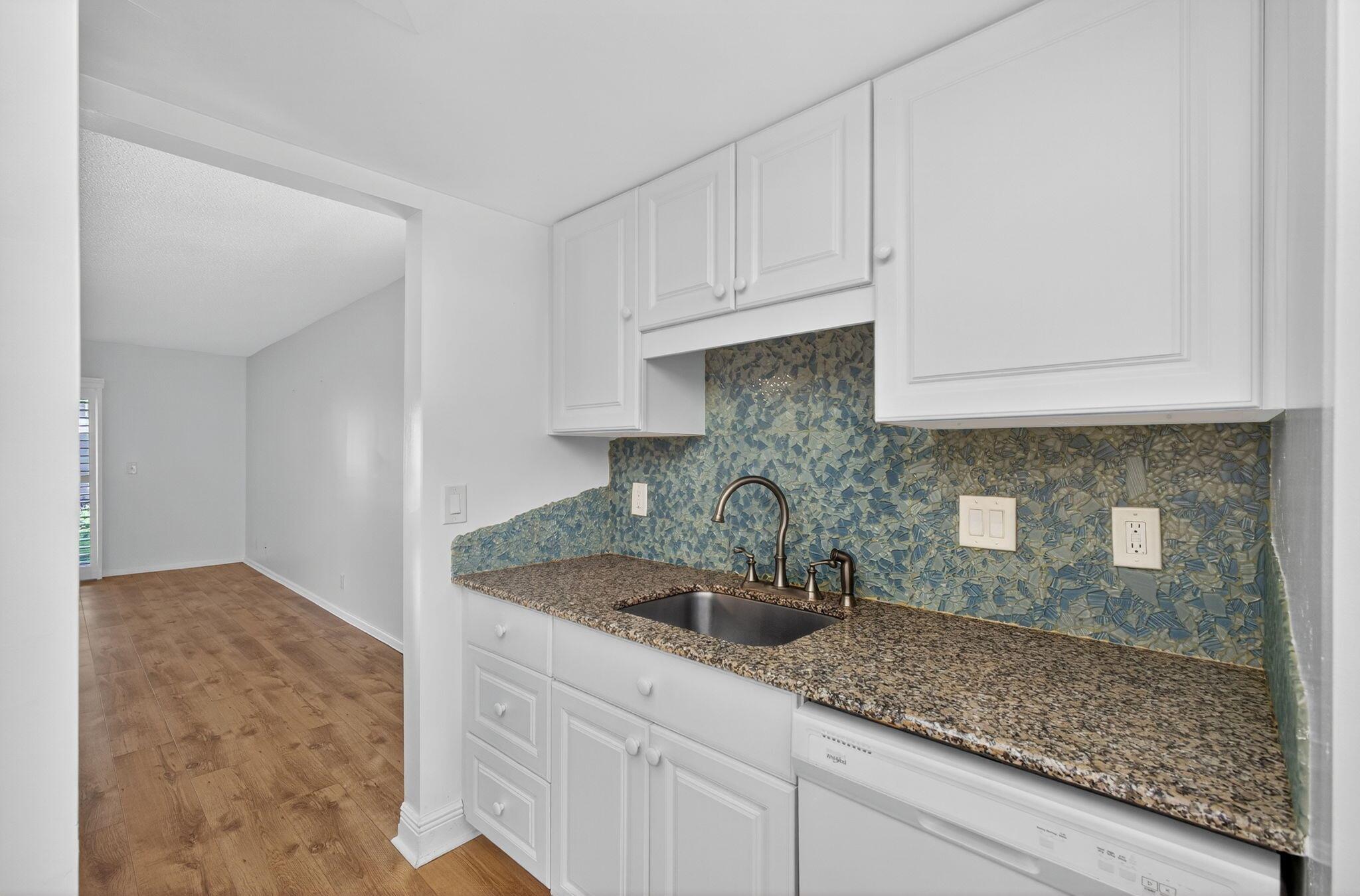 RIVERBEND CONDO - Residential