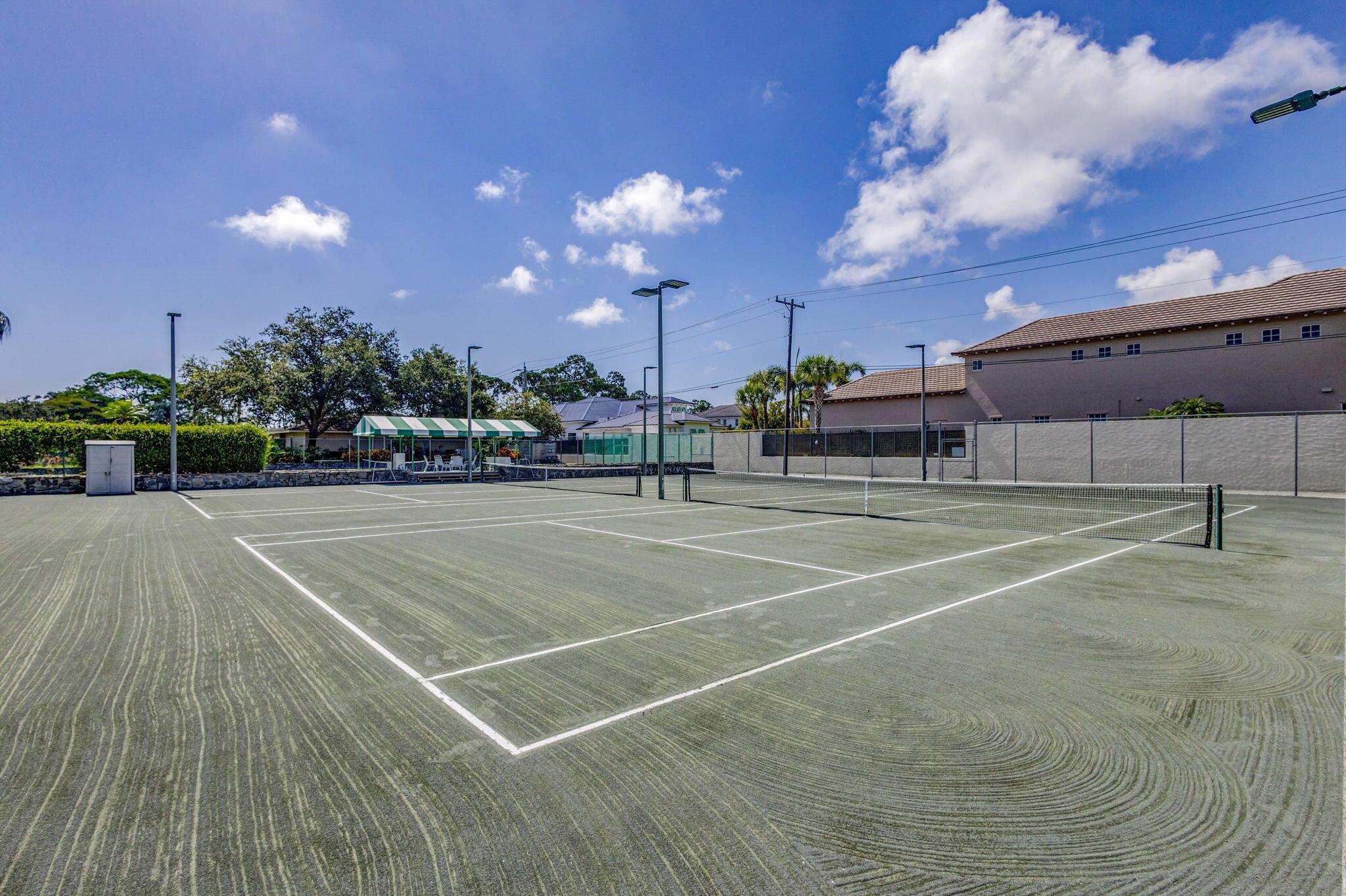 RIVERBEND CONDO - Residential