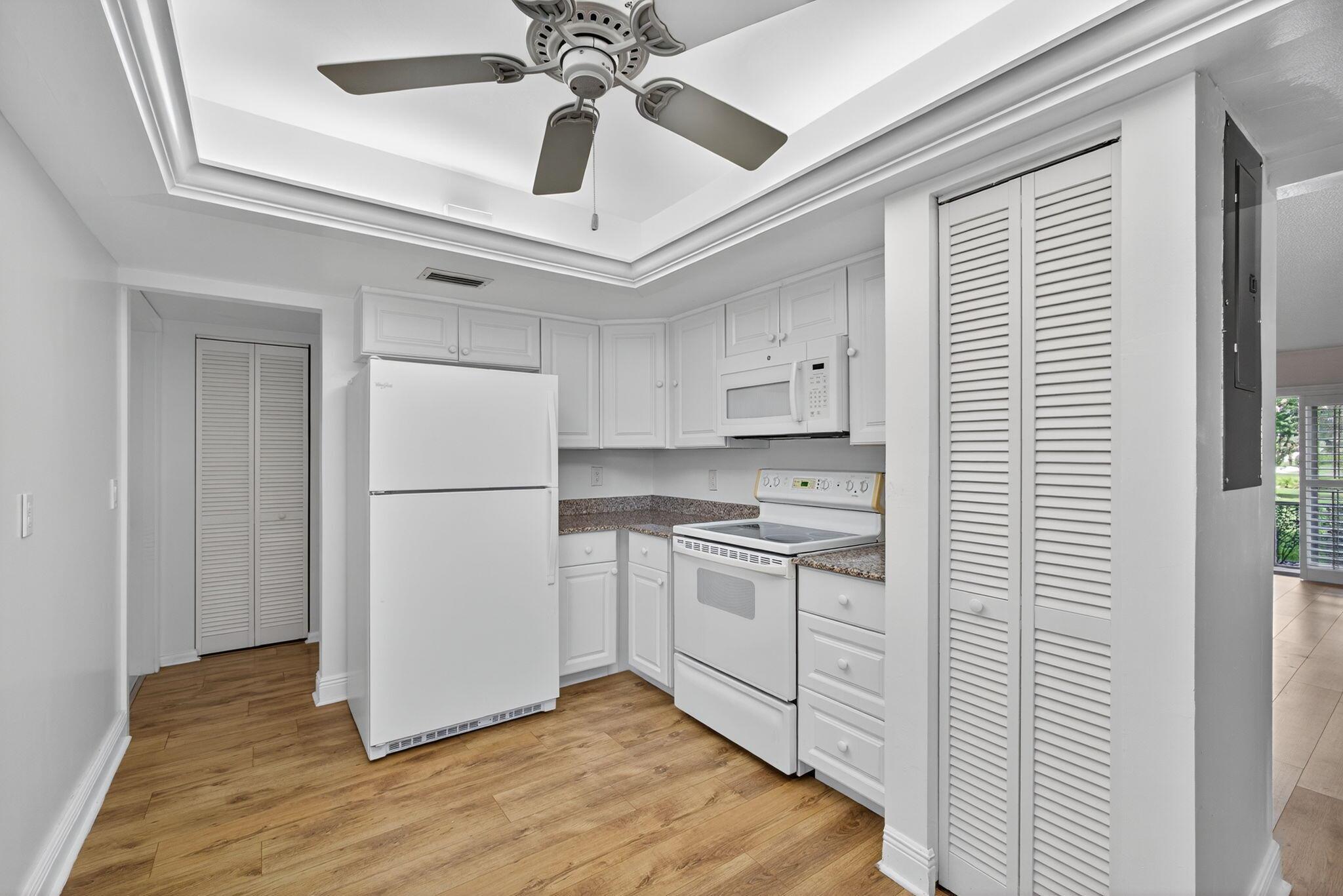 RIVERBEND CONDO - Residential