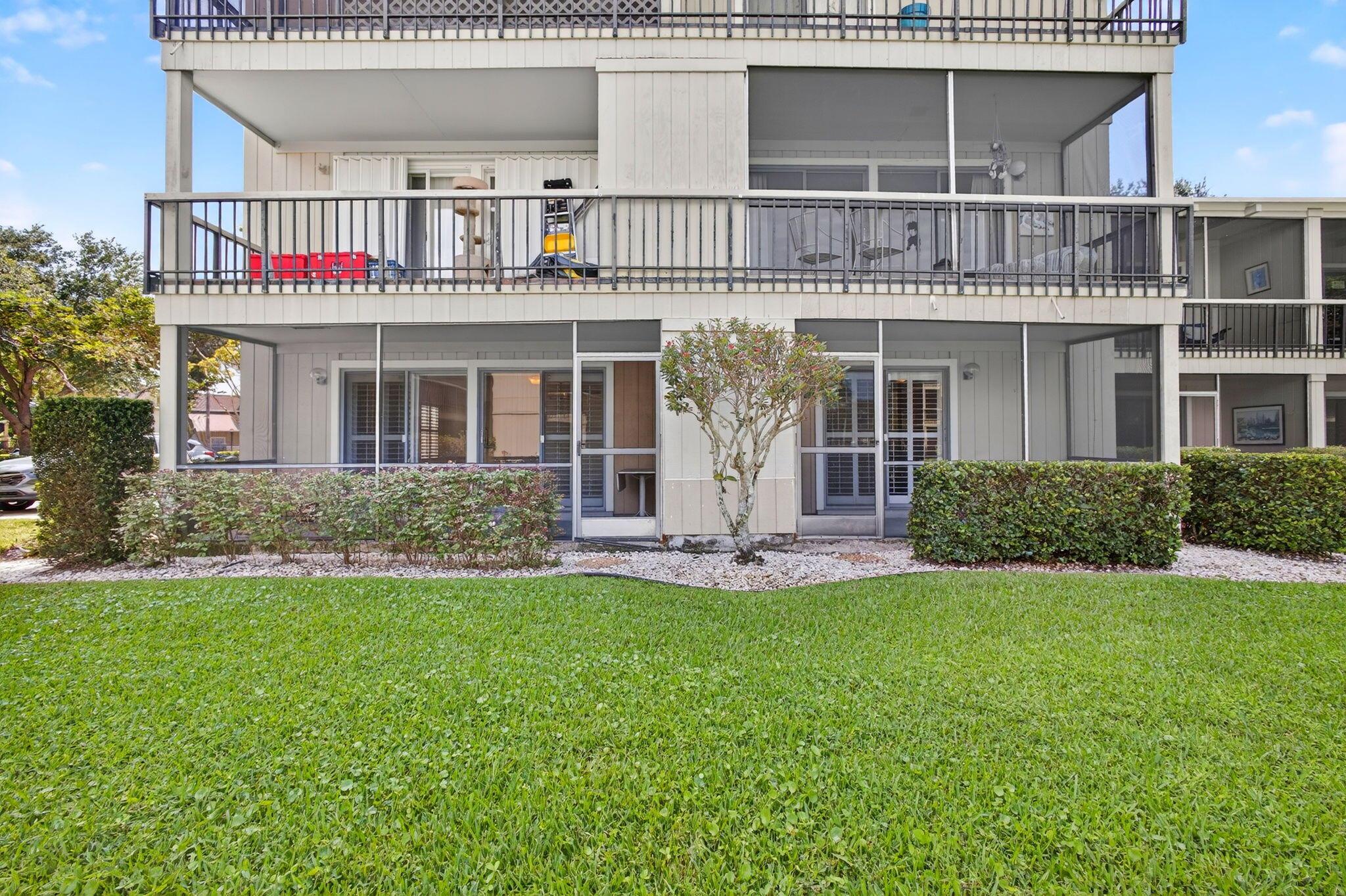 RIVERBEND CONDO - Residential