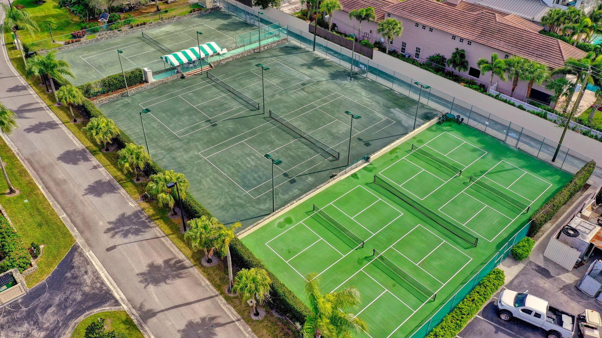 RIVERBEND CONDO - Residential